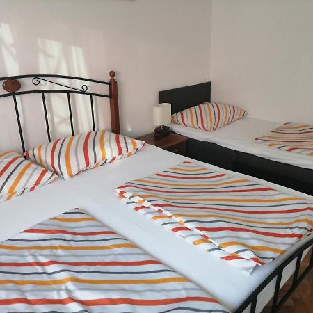 Apartman Mira Zaboric Esterno foto